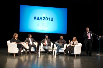 Esther Dyson (Chairwoman of EDventure Holdings and leading technology entrepreneur), Jon Gosier (co-founder MetaLayer, TED Senior Fellow Alum, and one of CNN’s top African tech voices), Suneet Singh Tuli (Founder, Datawind), Kartik Raghavan (Senior advisor, Gates Foundation) w/ moderator Wayan Vota